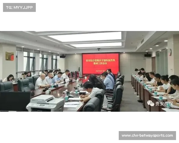 滕哈赫工作作风揭秘:清晨七点前到岗始终坚持早来晚走的职业精神 滕哈赫工作作风揭秘:清晨七点前到岗始终坚持早来晚走的职业精神